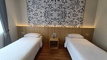Adia Suites Hotel