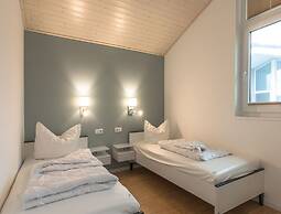 Ferienhaus mit Sauna im Ferienpark Mirow