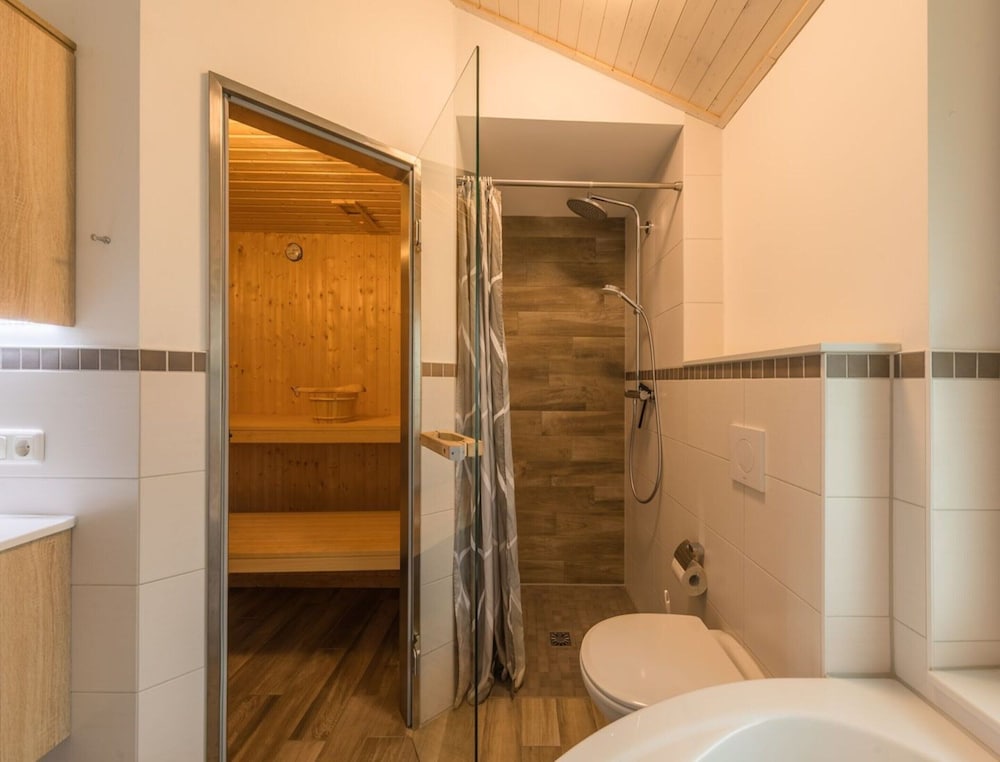 Ferienhaus mit Sauna im Ferienpark Mirow