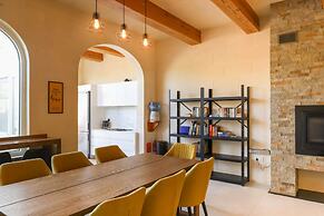 Solaris Gozitan Villa with Pool