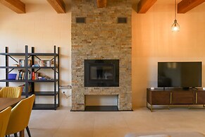 Solaris Gozitan Villa with Pool