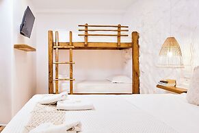 Dream on Plaka