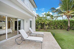 Lake View Cocotal Villa - Jacuzzi &Pool