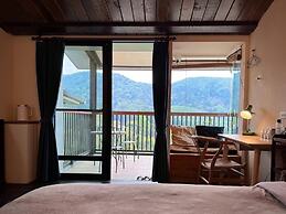 TysonB&B