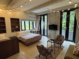 TysonB&B