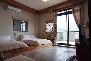 TysonB&B
