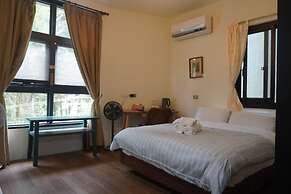TysonB&B