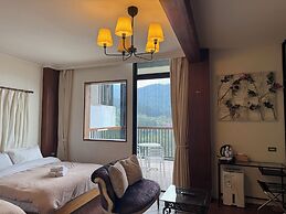 TysonB&B