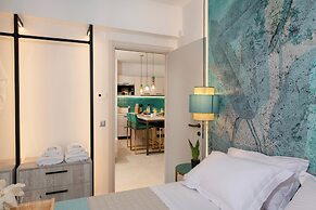 Flos Apartments