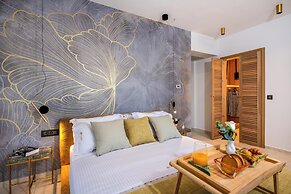 Flos Apartments