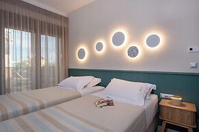 Flos Apartments