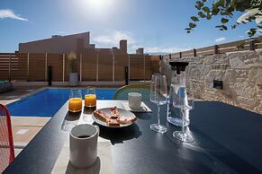 Flos Apartments