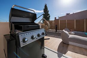 Flos Apartments