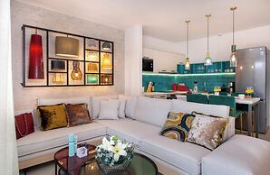 Flos Apartments