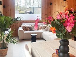Zutendaal Forest Retreat