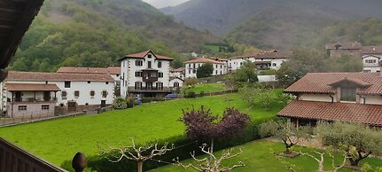Hostal Mendaurpe