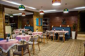 Senator Hotel