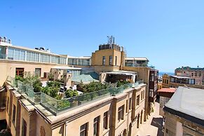 Senator Hotel