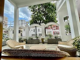 Hotel Cattaleya