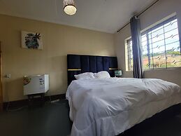 Safari junction backpackers hostel