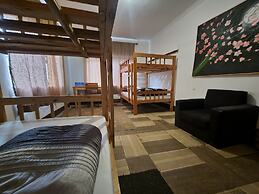 Safari junction backpackers hostel