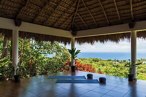 Araya Resort