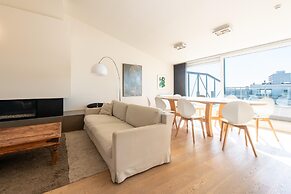 Central Flat With Sunny Terrace