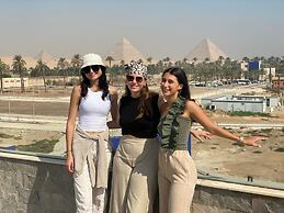 Galleria Pyramids View Hotel