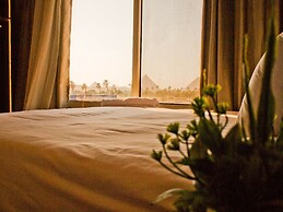 Galleria Pyramids View Hotel