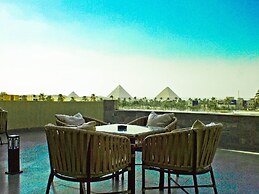 Galleria Pyramids View Hotel