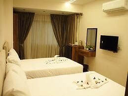 Galleria Pyramids View Hotel