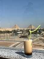 Galleria Pyramids View Hotel