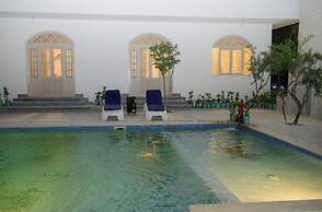 Eyaru Palace