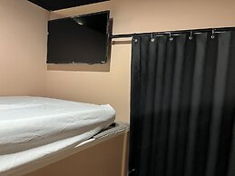 Pod-Inn Hotel