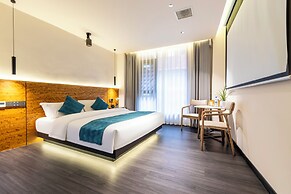Xijiang Yunting Light Luxury Panoramic
