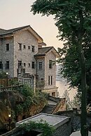 SUNYATA Resort Hotel
