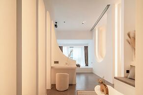 Ziggy Hotel