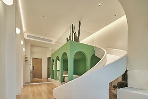 Ziggy Hotel