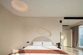 Ziggy Hotel