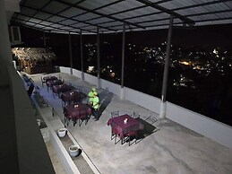 Room-kandy Panoramic MPM Deluxe Balcony