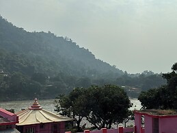 Nirvana Riverside Resort