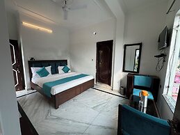 Nirvana Riverside Resort