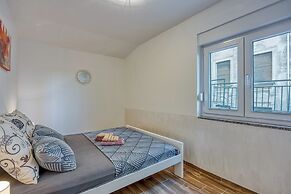 Apartment Alice close to Pula centre