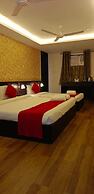 Hotel Diamond Residency