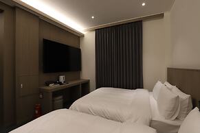 Hound Hotel DaeGu