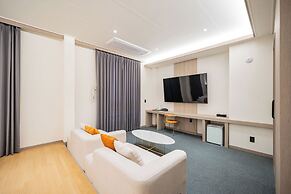 Hound Hotel DaeGu