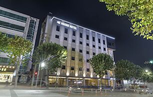 Hound Hotel DaeGu