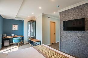 Grand opera Hotel