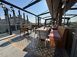 Grand opera Hotel