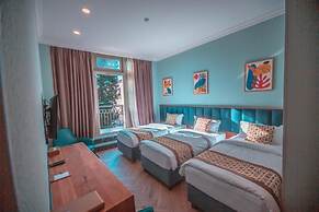 Grand opera Hotel